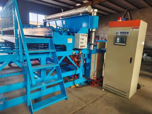 Delta PLC Mesh Rozmiar 2,4 * 6 m Maszyna do zgrzewania siatki zbrojeniowej wzmocnionej CNC